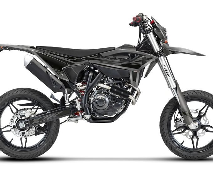 Beta Motard 125 T X Special Edition